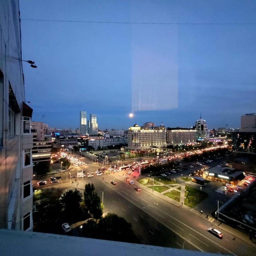 Прекрасная Квартира В Центре Столицы! Astana Exterior foto